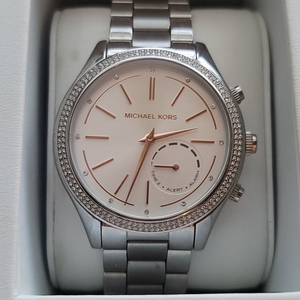EUC Michael Kors🤍smart watch